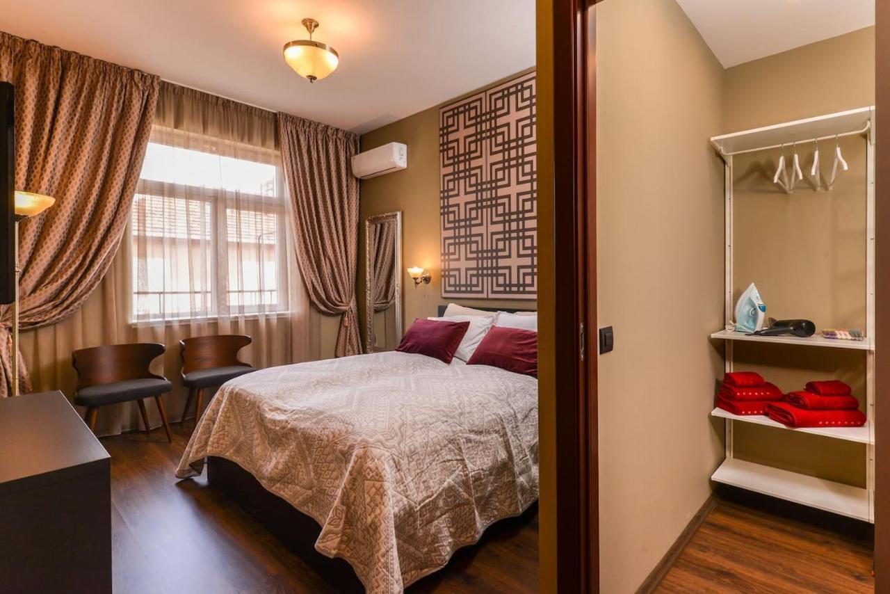 Sofia Dream Apartments - Jazzy Two Bedroom Suite By Flat Mаnager Exterior foto